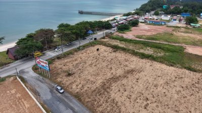 ที่ดินติดหาดแม่รำพึง แปลงเหลี่ยมสวย เหมาะสำหรับทำธุรกิจได้หลากหลาย - รูปที่ 7