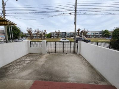 บ้านพร้อมอยู่ ราคาดี พิกัด : ต.บางบ่อ อ.บางบ่อ จ.สมุทรปราการ - รูปที่ 2