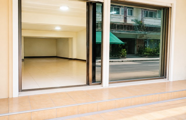 260529wmstaniot ให้เช่า สำนักงาน ทำเลลาดพร้าว105-111 ออฟฟิศด้านหลังรพ.เวชธานี 200 ม. ตึกแถวชั้นล่างให้เช่า 1 นอน ใกล้กับ เดอะ พาซิโอ ทาวน์