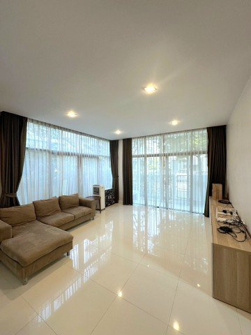 ขาย #บ้านเดี่ยว หมู่บ้านเศรษฐสิริ ศรีนครินทร์ –พระราม 9 ,บ้านรีโนเวทใหม่ #ใกล้BrightonCollegeBangkok #ใกล้AirportRailLinkหัวหมาก - รูปที่ 2