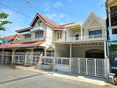 ทำเลทองติดรถไฟฟ้า! ขายทาวน์เฮาส์ #หมู่บ้านบัวทอง2  พื้นที่คุ้มค่า: เนื้อที่ 20 ตร.ว. - รูปที่ 3
