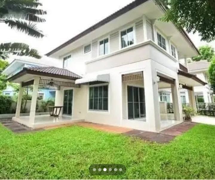 ให้เช่าบ้านเดี่ยว  ใกล้โรบินสันราชพฤกษ์ใกล้ จุดขึ้นลงทางด่วน - ศรีสมานหมู่บ้านพฤกลดา ติวานนท์ ราชพฤกษ์ ถนน 345