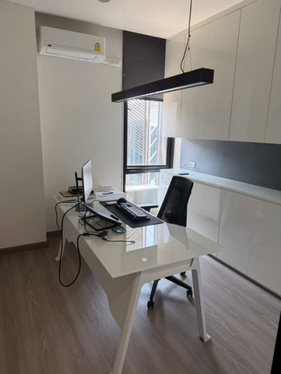 ให้เช่า Luxury Home Office 5 ชั้น 350 ตรม. ระดับพรีเมียม The Pride พัฒนาการ 30 พร้อมลิฟท์ ใกล้ทองหล่อ-เอกมัย - รูปที่ 3