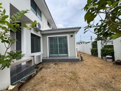 บ้านให้เช่า บ้านเดี่ยว 2 ชั้น หลังมุม 65 ตร.วา พร้อมอยู่  หมู่บ้านไลฟ์ อิน เดอะ การ์เด้น บ้านฉาง ระยอง - รูปที่ 2