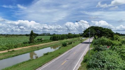 ายที่ดินถมแล้ว 1 ไร่ 12 ตร.ว.  ที่ตั้ง: ตำบลท่าตะคร้อ อำเภอท่าม่วง จังหวัดกาญจนบุรี - รูปที่ 2