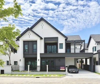 BH4399 ให้เช่าและขายบ้าน Centro Bangna Phase 2 แปลงมุม หน้าบ้านวิวสวน ติด Mega Bangna
