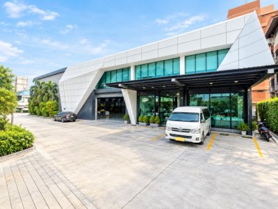 3,000 ตร.ม.พร้อมใบอนุญาต รง.4  BTSพหลโยธิน 24 รัชดา ทำเลวิภาวดี 30-40  เขตจตุจักร 350 ม