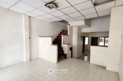 ขายทาวน์เฮ้าส์ หมู่บ้านลภาวัน7 ติดถนนบางกรวยไทรน้อย (DD002517) - รูปที่ 2