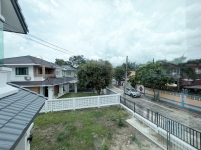 บ้านเดี่ยว 2 ชั้น หมู่บ้าน ชล ลดา บางบัวทอง นนทบุรี - รูปที่ 8