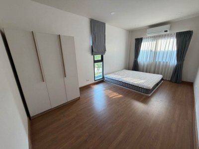 ให้เช่าบ้านเดี่ยว 2 ชั้น โครงการ เซนโทร บางนา เฟส 1 3 ห้องนอน 3 ห้องน้ำ 2 ที่จอดรถ - รูปที่ 8