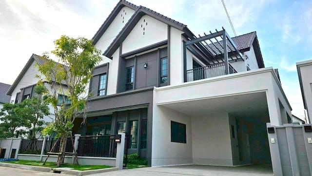 ให้เช่าบ้านเดี่ยว 2 ชั้น 300 ตร.ม. CENTRO Bangna Phase 2 ใกล้ Mega Bangna