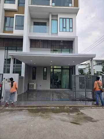 เออเบิ่นเพื่อนแฝด ขาย บ้าน - ใกล้กับ เดอะมอลท่าพระ ห้องนอน 4 ห้อง ห้องน้ำ 4 ห้อง ชั้นทั้งหมด 3 ชั้น 52 ตารางวา - รูปที่ 4