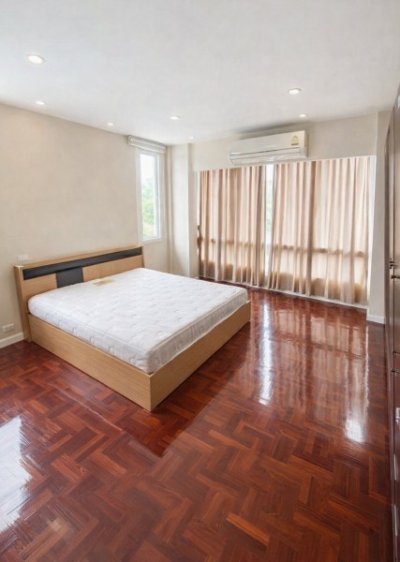ให้เช่าคฤหาสน์ 2หลัง 4-7นอน ซาฟารีเวิลด์ คู้บอน  บ้านเดี่ยว 2 ชั้น รักสัตว์ 184ตรว. 280ตรม กว้างมาก  3น้ำ 3จอดรถ 6แอร์ ติดถนน แฟชั่น - รูปที่ 8