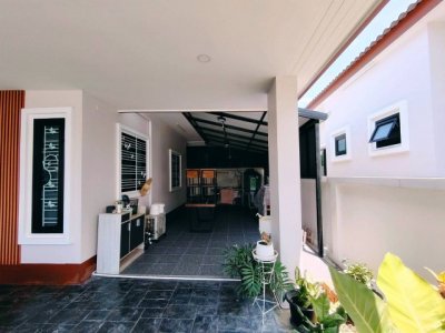 #โซนดอยสะเก็ด ขายเพียง 2.40 ล้าน บ้านเดี่ยวชั้นเดียว ฟรีเฟอร์นิเจอร์ + เครื่องใช้ติดตั้งใหม่หลายรายการ พร้อมเข้าอยู่ - รูปที่ 3