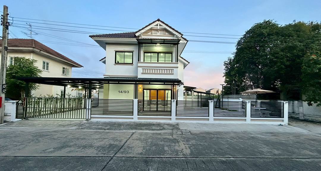 ขายด่วน! บ้านเดี่ยว 2 ชั้น หลังใหญ่ หมู่บ้านปิยวรารมย์ 3 หลังใหญ่ 74.5 ตร.ว. ติดถนนเมน ครัวหรู ฟรีเฟอร์ฯ ฟรีโอน