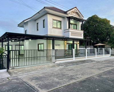 ขายด่วน! บ้านเดี่ยว 2 ชั้น หลังใหญ่ หมู่บ้านปิยวรารมย์ 3 หลังใหญ่ 74.5 ตร.ว. ติดถนนเมน ครัวหรู ฟรีเฟอร์ฯ ฟรีโอน - รูปที่ 2