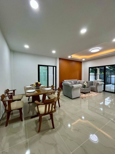 ขายด่วน! บ้านเดี่ยว 2 ชั้น หลังใหญ่ หมู่บ้านปิยวรารมย์ 3 หลังใหญ่ 74.5 ตร.ว. ติดถนนเมน ครัวหรู ฟรีเฟอร์ฯ ฟรีโอน - รูปที่ 4