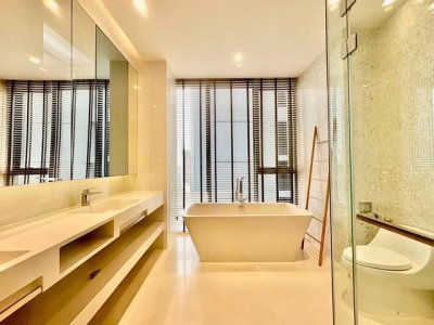 Elevate Your Lifestyle Highly Exclusive 136 SQ.M. High-Floor Residence with Private Elevator at Vittorio - รูปที่ 5