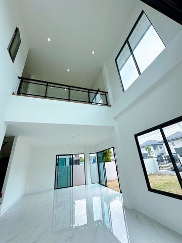 ขายบ้านเดี่ยว หมู่บ้านชีวารมย์ นครอินทร์ หลังหัวมุม เนื้อที่94.5 ตรว. - รูปที่ 2