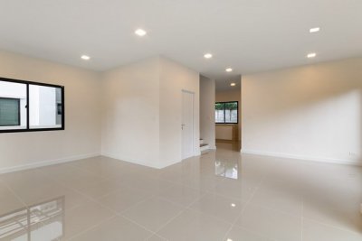 บ้านเดี่ยว 2 ชั้น รีโนเวทใหม่ คาซ่าวิลล์ บางใหญ่ แปลงมุม - รูปที่ 4
