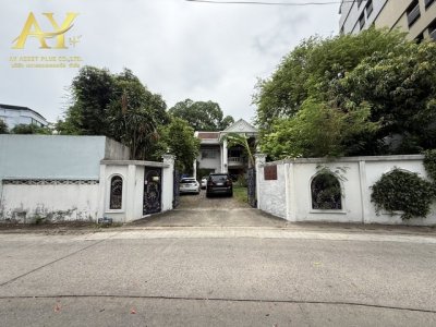 ขายบ้านเดี่ยวหลังใหญ่ 229 ตร.ว. ทำเลทองรัชดา-ลาดพร้าว ซอยรัชดา 36 ใกล้ศาลอาญาและ MRT - รูปที่ 2
