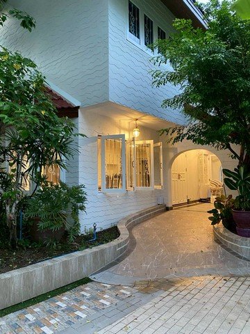 ขายบ้านและที่ดิน พร้อมผู้เช่า สุขุมวิท 50 ซ.สามทหาร - รูปที่ 8