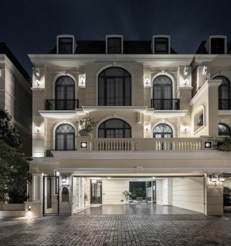 BH4408 ขายและเช่า Ultra Luxury House Ekkamai 22 บ้านเดี่ยวสุดหรูใจกลางเอกมัย 3.5 ชั้น พร้อมสระว่ายน้ำส่วนตัวและลิฟต์ Schindler
