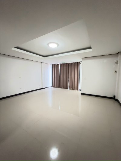 ให้เช่าทาวน์โฮม 2 ชั้นเหมาะสำหรับทำออฟฟิศหรือสำนักงาน ต.เชิงเนิน อ.เมืองระยอง สามารถจดทะเบียนบริษัทได้ - รูปที่ 6