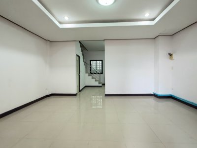 ให้เช่าทาวน์โฮม 2 ชั้นเหมาะสำหรับทำออฟฟิศหรือสำนักงาน ต.เชิงเนิน อ.เมืองระยอง สามารถจดทะเบียนบริษัทได้ - รูปที่ 4