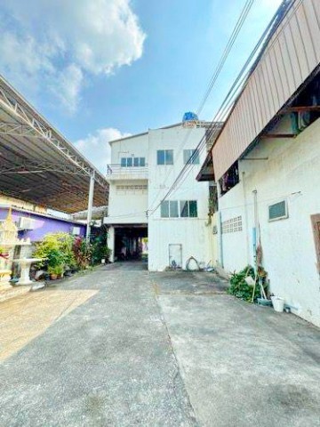 สนามบินดอนเมือง โกดัง ออฟฟิศ  1ไร่ 550ตร.ม.พหลโยธิน 64-79   ใกล้แยกลำลูกกา 500 ม.