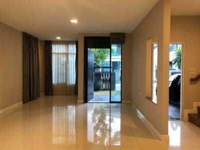ให้เช่าบ้านเดี่ยว 2 ชั้น 60 ตรว. 3 ห้องนอน หมู่บ้านมัณฑนา อ่อนนุช-วงแหวน 3 ใกล้เมกะบางนา - รูปที่ 6