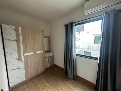 ขายทาวน์โฮม 3 ชั้น 141 ตร.ม. บ้านกลางเมือง ศรีนครินทร์ - อ่อนนุช ใกล้ BTS ศรีนุช - รูปที่ 4