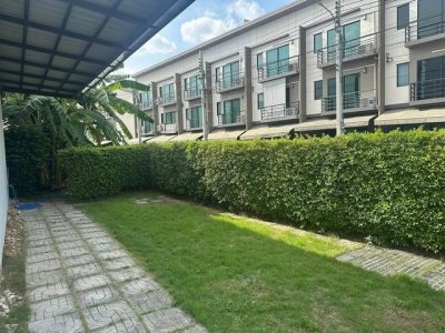ขายทาวน์โฮม 3 ชั้น 141 ตร.ม. บ้านกลางเมือง ศรีนครินทร์ - อ่อนนุช ใกล้ BTS ศรีนุช - รูปที่ 2