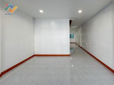 หมู่บ้าน บุศรินทร์ บางบัวทอง ทาวน์เฮ้าส์ รีโนเวท ขายถูก - รูปที่ 3