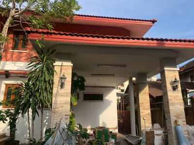 ให้เช่าบ้านเดี่ยว2ชั้น ให้เช่าทำเลทองใจกลางลาซาล ใกล้ #โรงเรียนนานาชาติบางกอกพัฒนา เพียง 2 นาที!! (700 เมตรเท่านั้น) ME-224 - รูปที่ 2