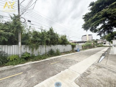 ขายที่ดินแปลงสวย ทำเลดี ซอยลาดพร้าว115 ตรงข้ามเดอะมอลล์บางกะปิ ขนาด 304 ตร.ว (ตร.ว.ละ 90,000 บาท) จะเหมายกแปลง หรือแบ่งแปลงขายก็คุ้มสุดๆ - รูปที่ 4