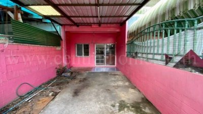 ทาวน์เฮ้าส์ ธารทอง 2 ซอยวัดลาดปลาดุกตรงข้าม JAS Green Village บางบัวทอง - รูปที่ 2