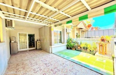 ทาวน์โฮม  หมู่บ้านเจษฎา9 ลำลูกกา-คลอง4 บ้านสวยพร้อมอยู่ ถูกสุดในโครงการ - รูปที่ 2