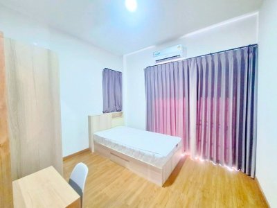 รร.นานาชาตินครพายัพ 900 ม.บ้าน2ชั้น แยกลิขิตชีวัน 500 ม.4นอน เซ็นทรัล เชียงใหม่ 3.7กม. 3 น้ำ  60ตร.ว.180ตร.ม.พร้อมเฟอร์ฯครบ - รูปที่ 3