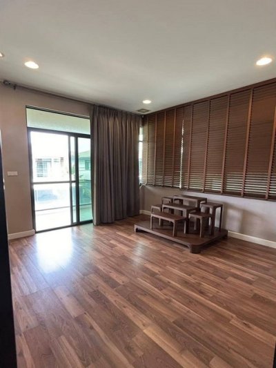 ให้เช่าบ้านเดี่ยว 2 ชั้น 70 ตรว. 3 ห้องนอน หมู่บ้านมัณฑนา อ่อนนุช-วงแหวน 3 ใกล้เมกะบางนา บ้านทิศใต้ ใกล้สโมสร - รูปที่ 3