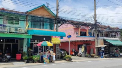 ขายทาวน์เฮาส์ 2 ชั้น หลังมุม ทำเลดี ติดถนนหลัก ถนนบางปลา   ท่าทราย เมืองสมุทรสาคร - รูปที่ 2