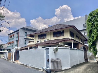 ให้เช่าบ้านเดี่ยว2ชั้น  ใกล้ KIS International School   ใกล้ SISB  ใกล้สถานทูตจีน เกาหลี และตุรกี5ห้องนอน 5ห้องน้ำ ย่านห้วยขวาง ซอย20 มิถุนา - รูปที่ 8