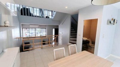 ให้เช่าทาวน์โฮม 3 ชั้น 3 ห้องนอน โครงการ บ้านกลางเมือง รัชดา เหม่งจ๋าย รีโนเวทใหม่ ใกล้ MRT พร้อมอยู่สภาพดี สะอาด พร้อมเข้าอยู่ - รูปที่ 5