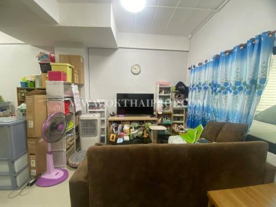 ทาวน์เฮ้าส์ หมู่บ้านศรีประจักษ์วิลล่า4 ถนนบางกรวย-ไทรน้อย บางบัวทอง - รูปที่ 4