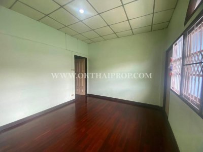 ทาวน์เฮ้าส์ หมู่บ้านจงสุข ถ.กรุงเทพ-นนทบุรี บางซื่อ - รูปที่ 8