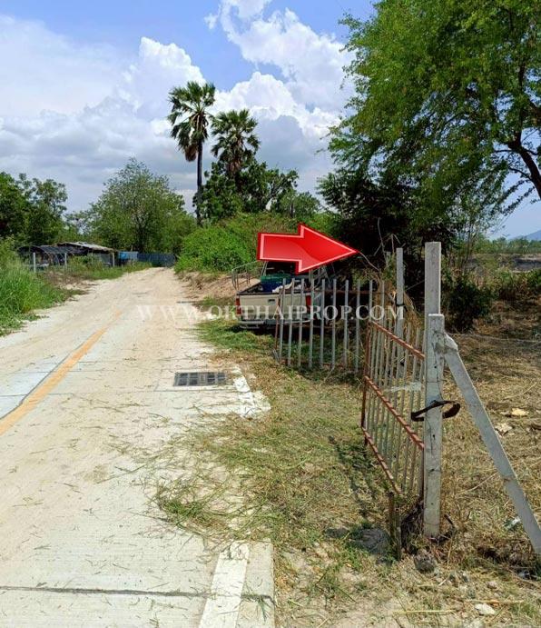 ที่ดินพานทองใกล้ดูโฮม ถ.ศุขประยูร ต.หนองตำลึง อ.พานทอง จ.ชลบุรี