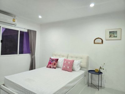 ตลาด บางซ่อน 600ม.ย่านประชาชื่น จตุจักร ให้เช่าทาวน์โฮม 3ชั้น รีโนเวทใหม่ 4 นอน 4 น้ำ พื้นที่ดิน 35 ตร.ว.พื้นที่ใช้สอย 200 ตร.ม.พร้อมเฟอร์ฯ - รูปที่ 5