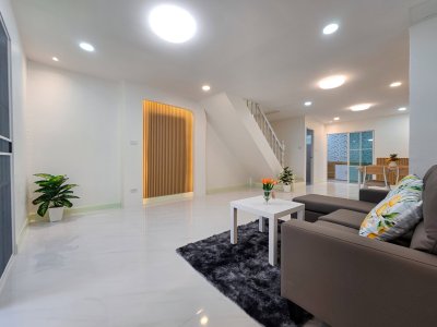สวยรีโนเวทใหม่ ทาวน์เฮ้าส์2ชั้น ทำเล บางใหญ่ - บางบัวทอง ใกล้ JAS บางบัวทอง - รูปที่ 5