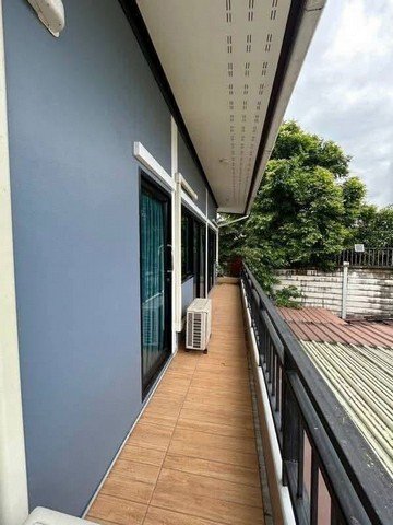 บ้านเดี่ยว 2 ชั้น รีโนเวทใหม่ พร้อมเข้าอยู่ เดินทางสะดวก สุเทพ - รูปที่ 5