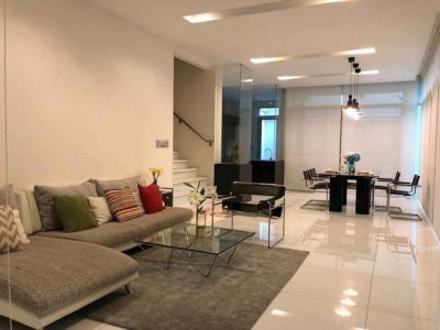ให้เช่าทาวน์โฮม 3 ชั้น 4 ห้องนอน The Landmark Residence รัชดา-ลาดพร้าว 32 ใกล้ MRT รัชดา ลาดพร้าว - รูปที่ 3